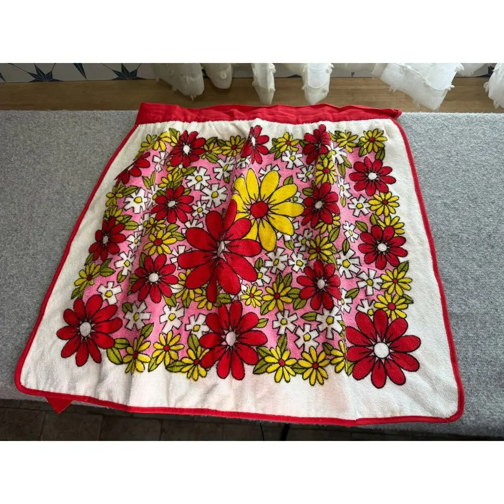 Lot of 2 Vintage Retro Red Floral Terry Towel Apron& Cotton Kitchen Items Aprons